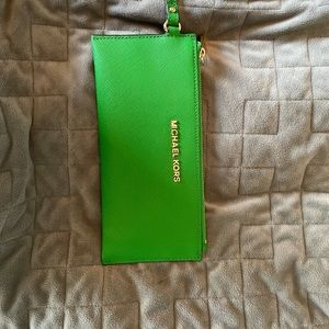 Michael kors wristlet
